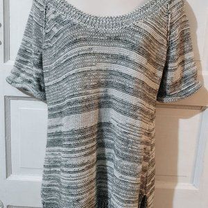 Short Sleeve Sweater M